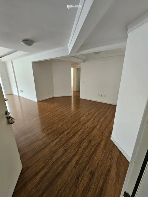 Foto 2 de Apartamento com 3 quartos à venda, 100m2 em Centro, Balneario Camboriu - SC