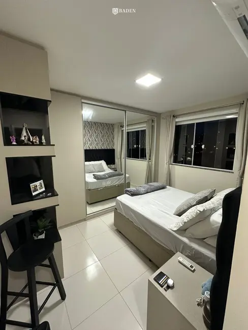 Apartamento com 2 quartos à venda, 64m2 em Itapema - SC - imagem 4 Foto 4 de Apartamento com 2 quartos à venda, 64m2 em Itapema - SC