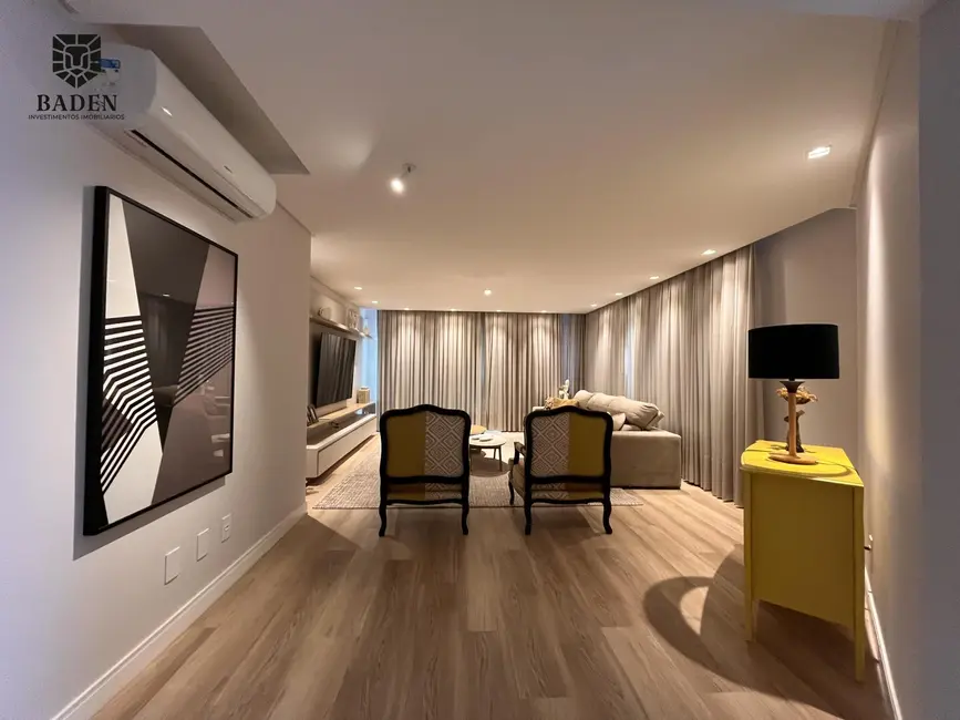 Foto 5 de Apartamento com 3 quartos à venda, 209m2 em Centro, Balneario Camboriu - SC