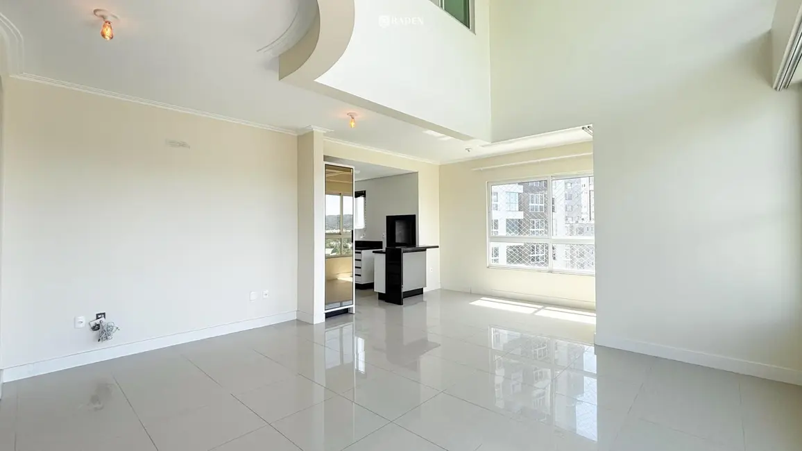 Foto 4 de Apartamento com 3 quartos à venda, 139m2 em Centro, Balneario Camboriu - SC