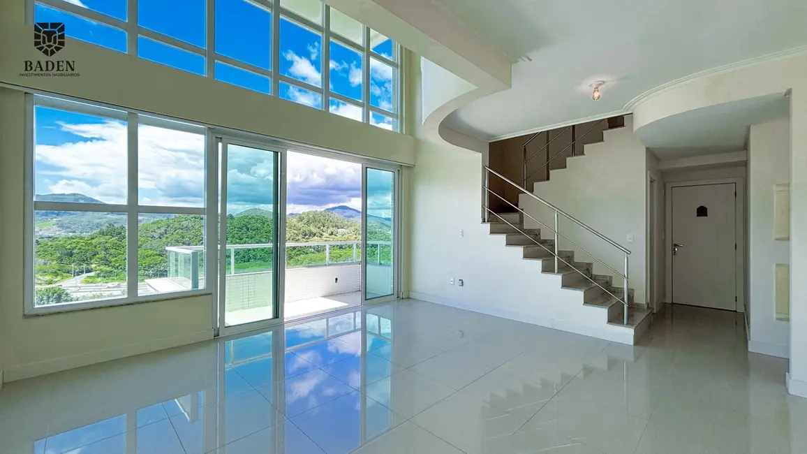 Foto 1 de Apartamento com 3 quartos à venda, 139m2 em Centro, Balneario Camboriu - SC