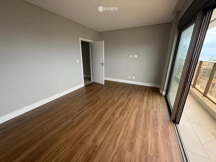 Foto 6 de Apartamento com 3 quartos à venda, 164m2 em Itajai - SC