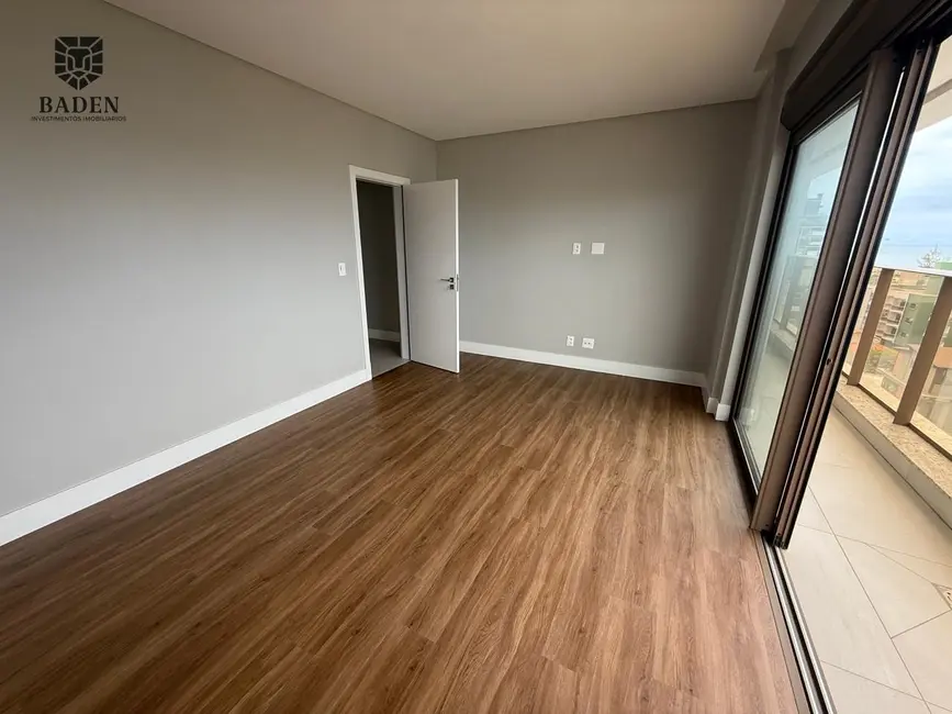 Foto 6 de Apartamento com 3 quartos à venda, 164m2 em Itajai - SC