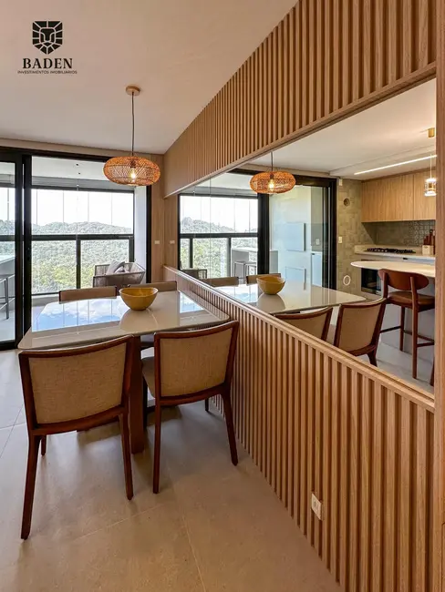 Foto 4 de Apartamento com 2 quartos à venda, 76m2 em Itajai - SC