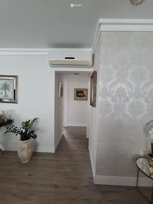 Foto 2 de Apartamento com 3 quartos à venda, 106m2 em Centro, Balneario Camboriu - SC