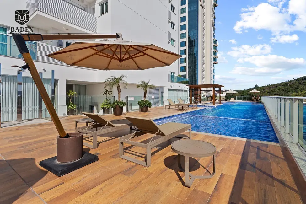 Foto 6 de Apartamento com 3 quartos à venda, 135m2 em Centro, Balneario Camboriu - SC