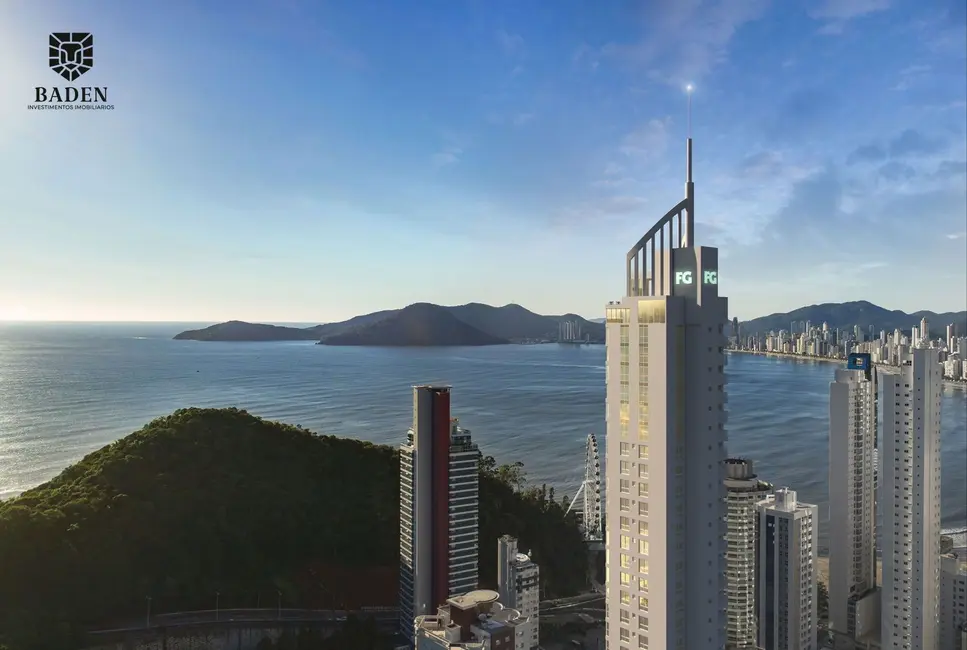 Foto 2 de Apartamento com 4 quartos à venda, 164m2 em Balneario Camboriu - SC