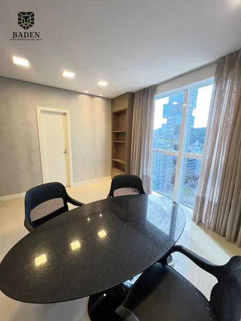 Sala Comercial com 1 quarto à venda, 57m2 em Centro, Balneario Camboriu - SC - imagem 6 Foto 6 de Sala Comercial com 1 quarto à venda, 57m2 em Centro, Balneario Camboriu - SC