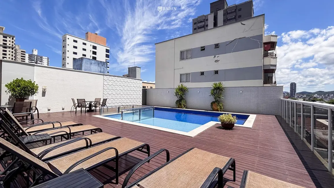 Foto 2 de Apartamento com 3 quartos à venda, 150m2 em Centro, Balneario Camboriu - SC