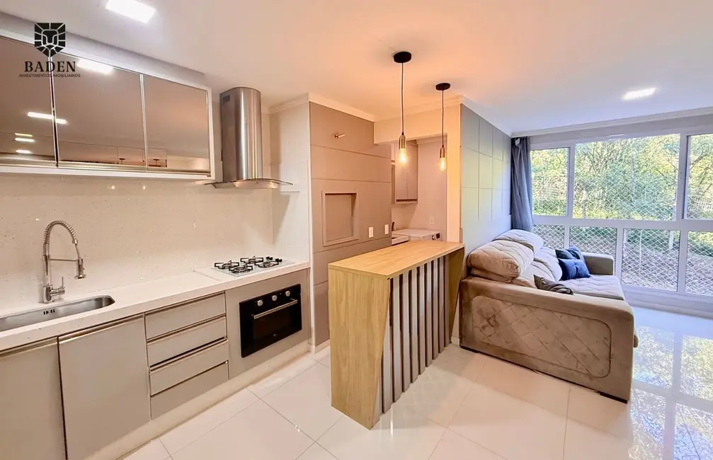 Foto 4 de Apartamento com 2 quartos à venda, 62m2 em Balneario Camboriu - SC