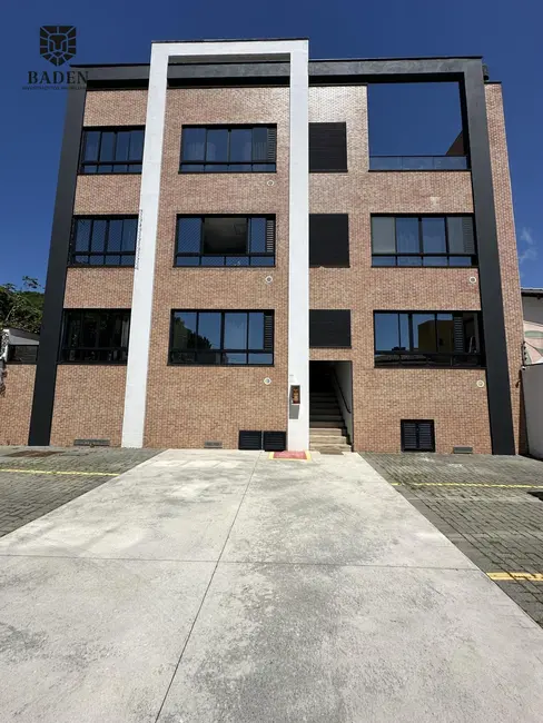 Apartamento com 2 quartos para alugar, 69m2 em Praia dos Amores, Balneario Camboriu - SC - imagem 5 Foto 5 de Apartamento com 2 quartos para alugar, 69m2 em Praia dos Amores, Balneario Camboriu - SC