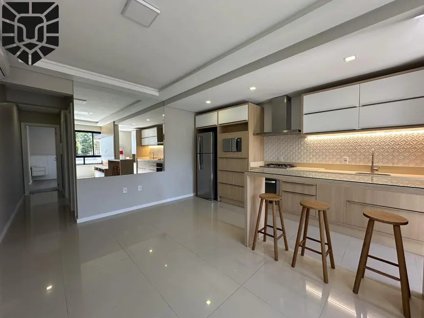 Foto 1 de Apartamento com 2 quartos para alugar, 69m2 em Praia dos Amores, Balneario Camboriu - SC