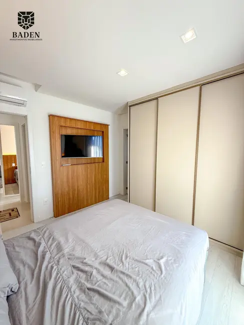 Foto 9 de Apartamento com 2 quartos à venda, 84m2 em Itajai - SC