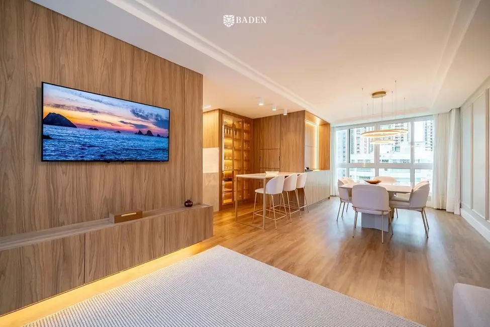 Foto 2 de Apartamento com 3 quartos à venda, 125m2 em Centro, Balneario Camboriu - SC