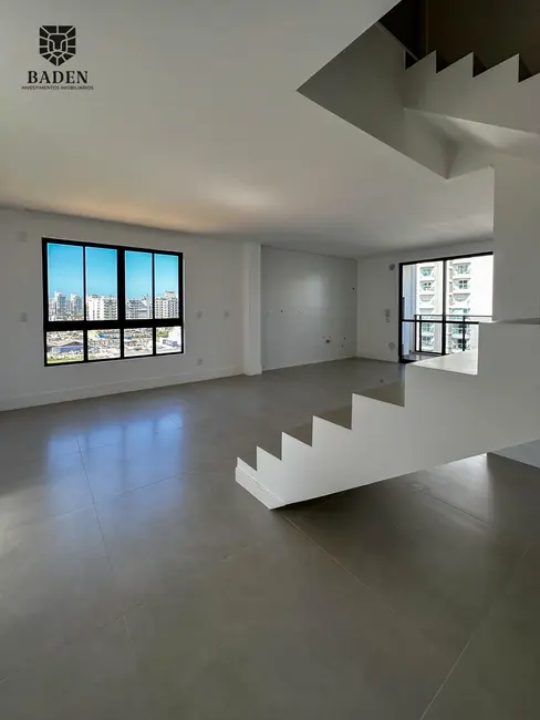 Foto 2 de Apartamento com 3 quartos à venda, 117m2 em Itajai - SC