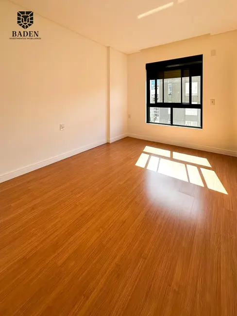 Foto 9 de Apartamento com 3 quartos à venda, 117m2 em Itajai - SC