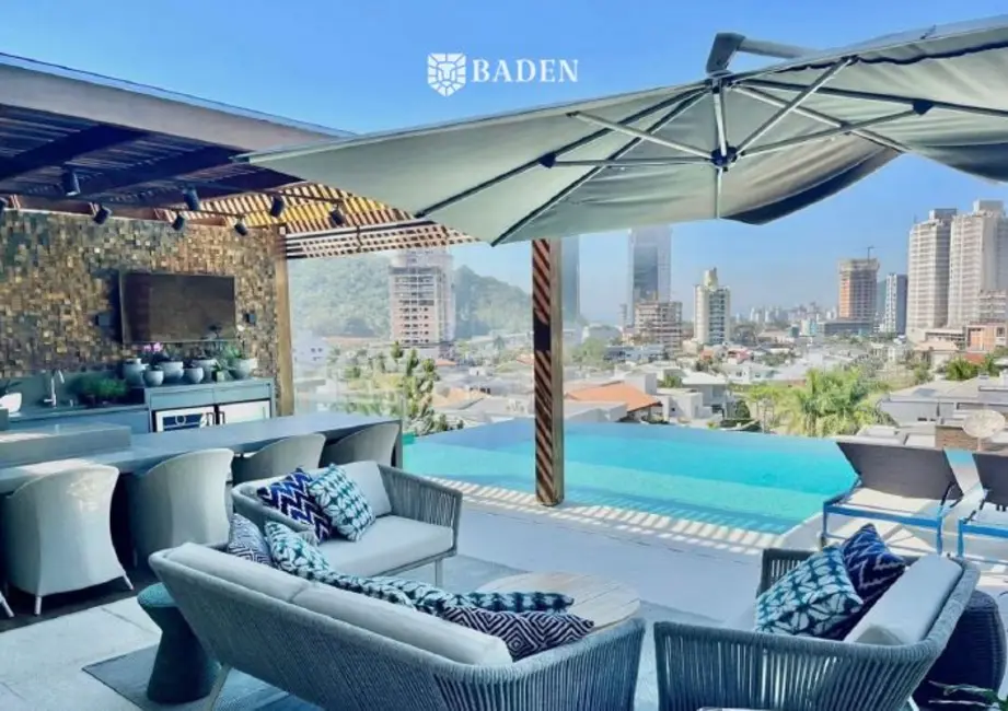 Foto 3 de Casa de Condomínio com 4 quartos à venda, 543m2 em Balneario Camboriu - SC