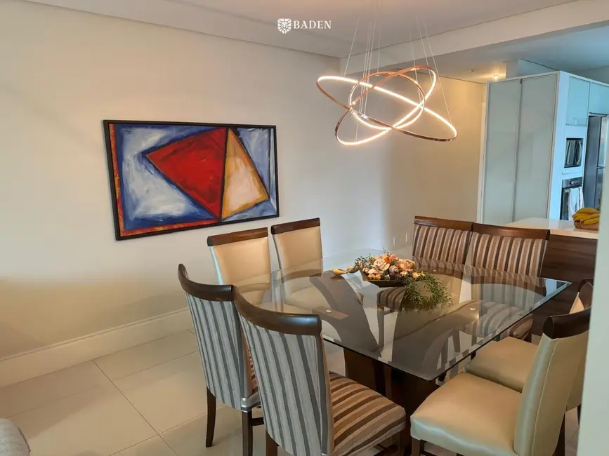 Foto 9 de Apartamento com 3 quartos para alugar, 128m2 em Centro, Balneario Camboriu - SC