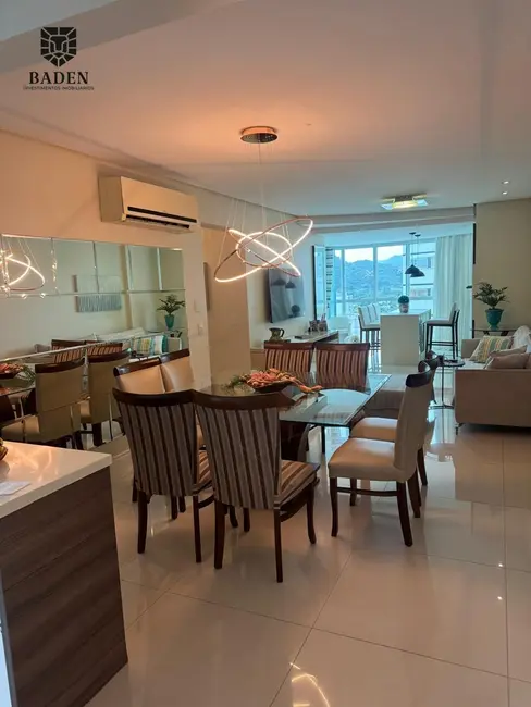 Foto 7 de Apartamento com 3 quartos para alugar, 128m2 em Centro, Balneario Camboriu - SC