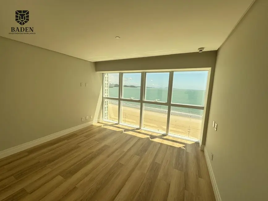 Foto 4 de Apartamento com 4 quartos à venda, 200m2 em Balneario Camboriu - SC