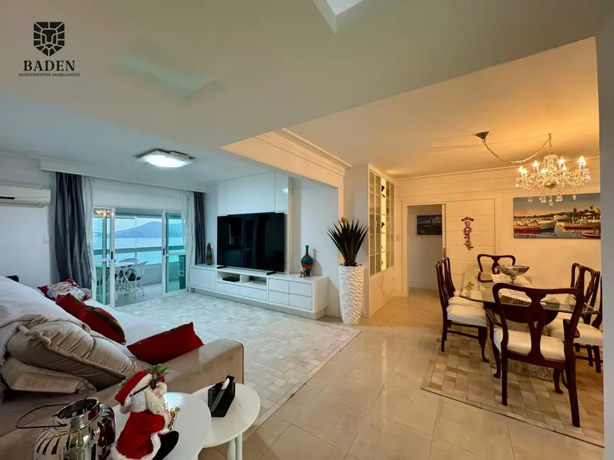 Foto 9 de Apartamento com 3 quartos à venda, 145m2 em Balneario Camboriu - SC