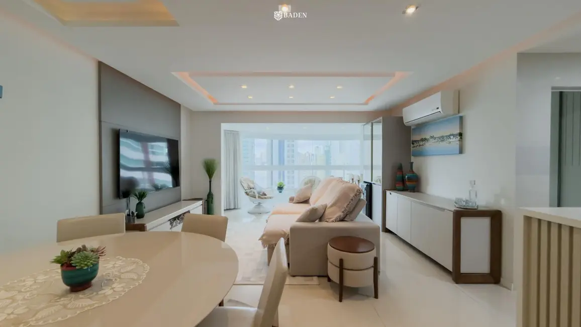 Apartamento com 3 quartos à venda, 128m2 em Pioneiros, Balneario Camboriu - SC - imagem 2 Foto 2 de Apartamento com 3 quartos à venda, 128m2 em Pioneiros, Balneario Camboriu - SC