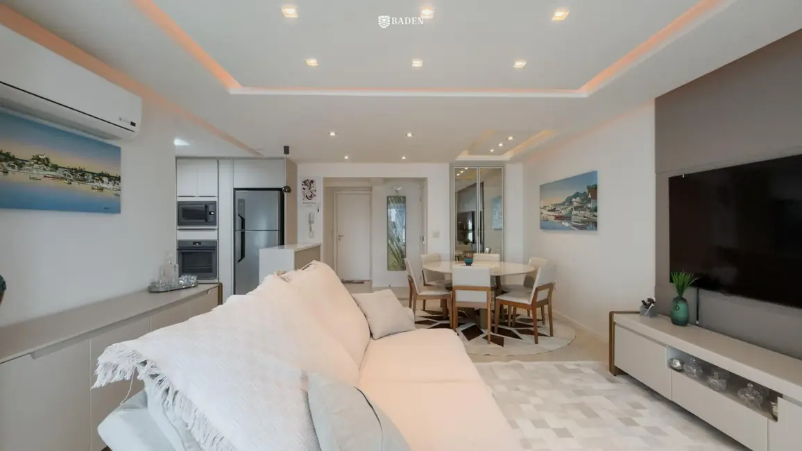 Apartamento com 3 quartos à venda, 128m2 em Pioneiros, Balneario Camboriu - SC - imagem 4 Foto 4 de Apartamento com 3 quartos à venda, 128m2 em Pioneiros, Balneario Camboriu - SC