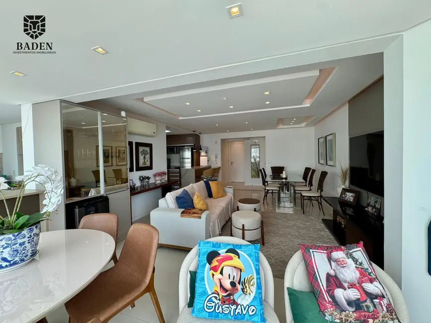 Foto 8 de Apartamento com 3 quartos à venda, 128m2 em Pioneiros, Balneario Camboriu - SC