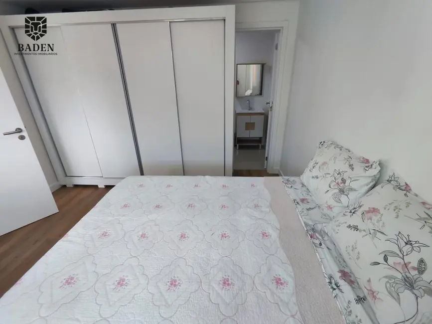 Foto 2 de Apartamento com 2 quartos à venda, 67m2 em Itajai - SC