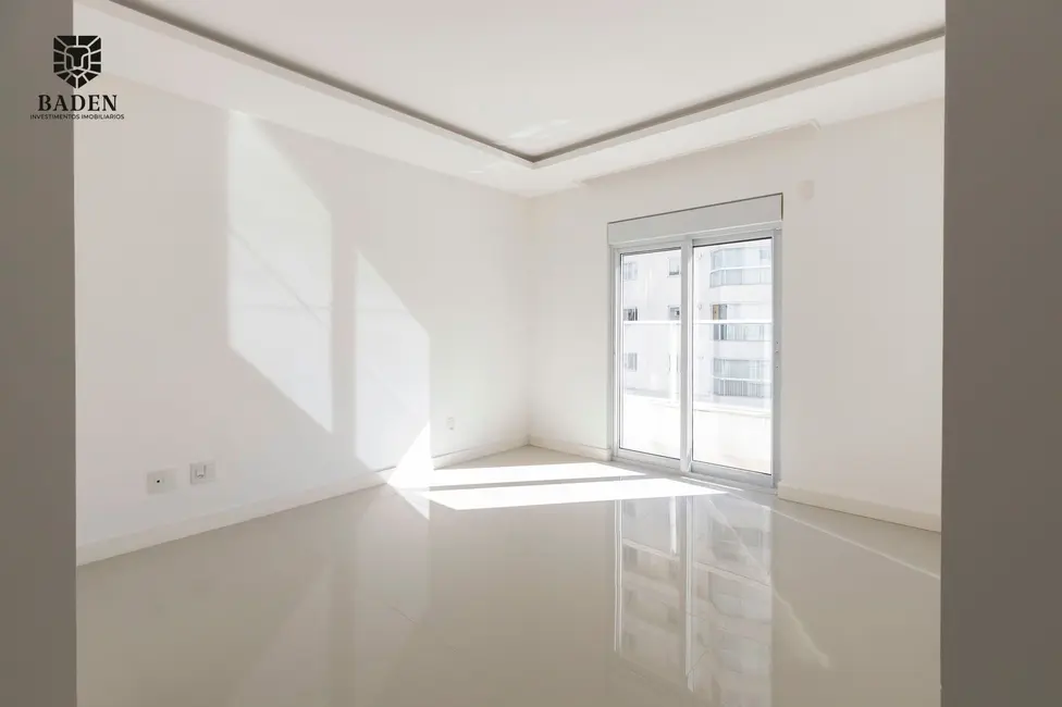 Foto 7 de Apartamento com 3 quartos à venda, 170m2 em Centro, Balneario Camboriu - SC