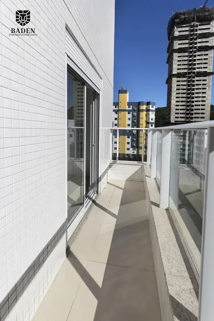 Foto 3 de Apartamento com 3 quartos à venda, 170m2 em Centro, Balneario Camboriu - SC