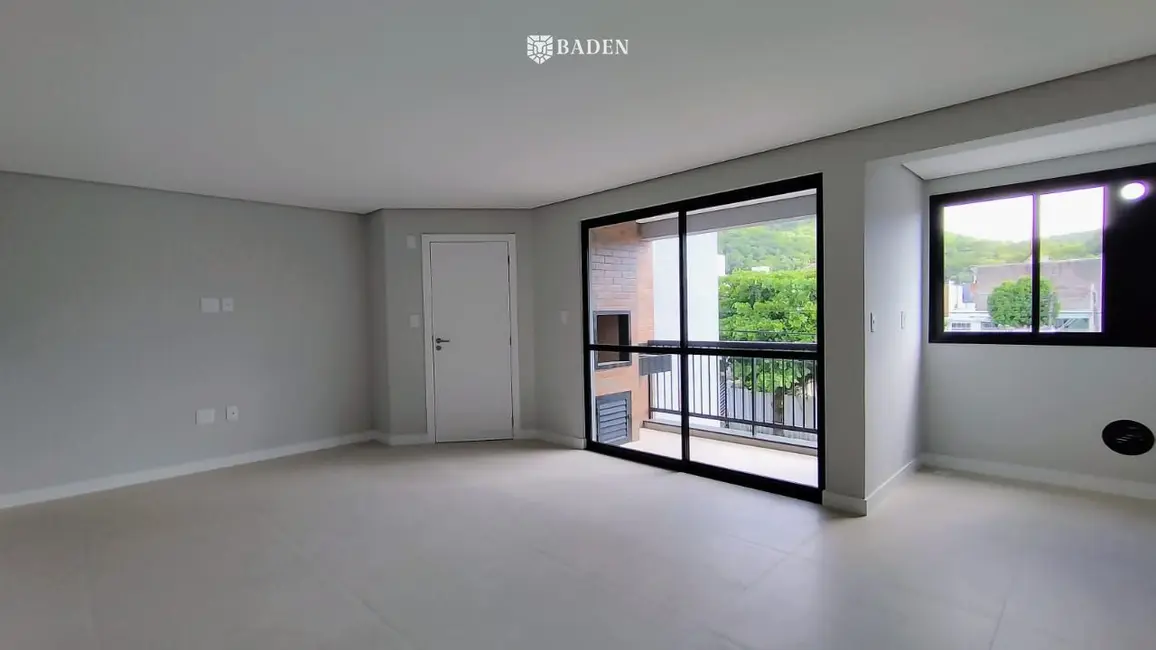 Foto 4 de Apartamento com 2 quartos à venda, 73m2 em Nações, Balneario Camboriu - SC