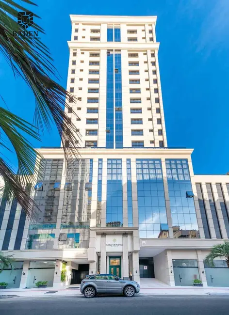 Foto 1 de Apartamento com 4 quartos à venda, 138m2 em Centro, Balneario Camboriu - SC