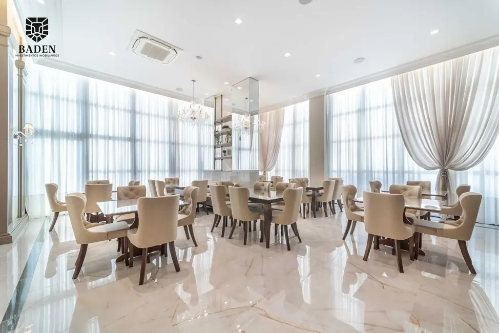 Foto 9 de Apartamento com 4 quartos à venda, 138m2 em Centro, Balneario Camboriu - SC