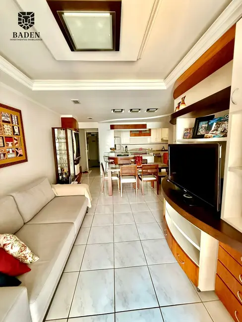 Foto 4 de Apartamento com 3 quartos para alugar, 110m2 em Centro, Balneario Camboriu - SC