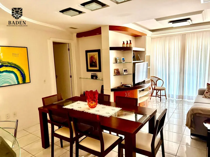 Foto 6 de Apartamento com 3 quartos para alugar, 110m2 em Centro, Balneario Camboriu - SC