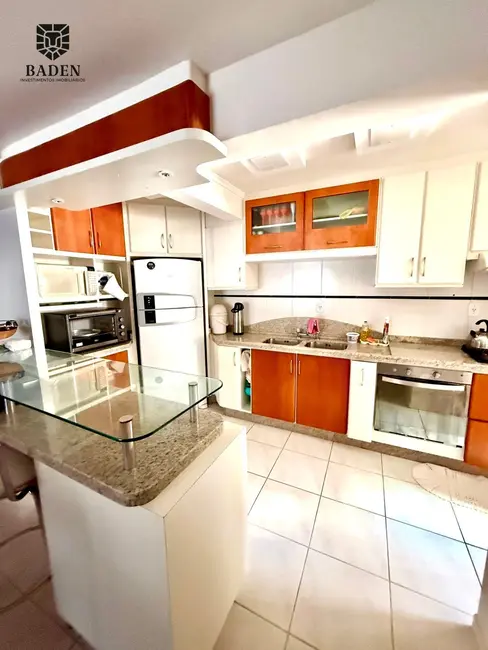 Foto 8 de Apartamento com 3 quartos para alugar, 110m2 em Centro, Balneario Camboriu - SC