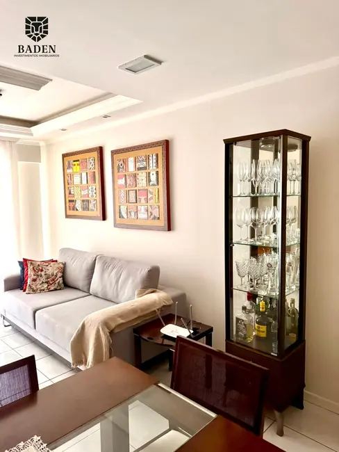 Foto 2 de Apartamento com 3 quartos para alugar, 110m2 em Centro, Balneario Camboriu - SC