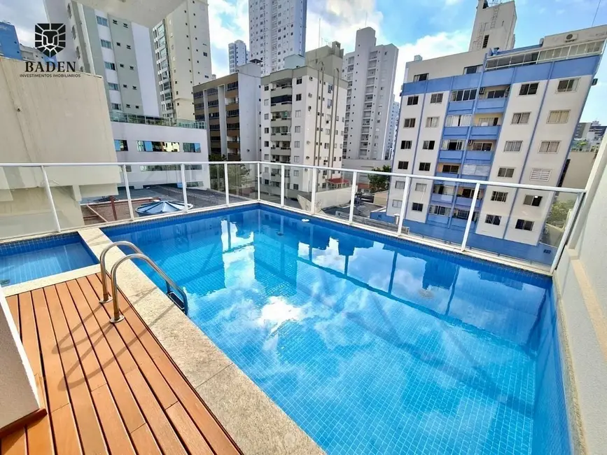 Apartamento com 3 quartos à venda, 120m2 em Centro, Balneario Camboriu - SC - imagem 8 Foto 8 de Apartamento com 3 quartos à venda, 120m2 em Centro, Balneario Camboriu - SC
