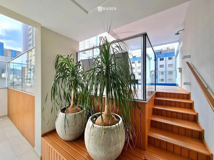 Foto 3 de Apartamento com 3 quartos à venda, 120m2 em Centro, Balneario Camboriu - SC