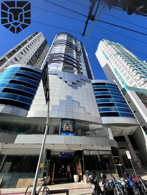 Foto 2 de Apartamento com 2 quartos para alugar, 92m2 em Centro, Balneario Camboriu - SC