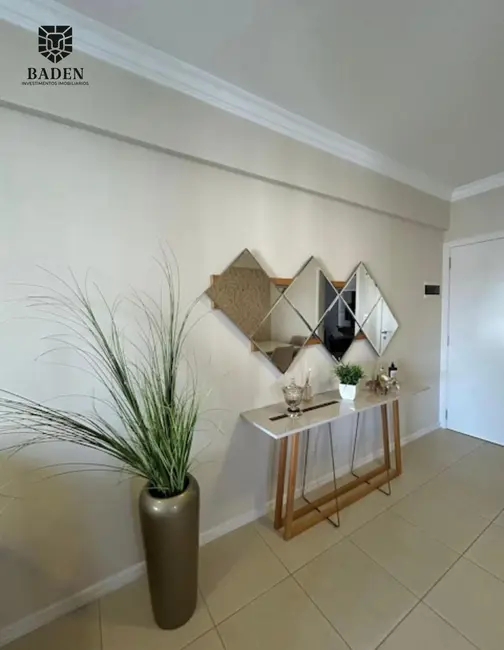 Foto 8 de Apartamento com 2 quartos para alugar, 92m2 em Centro, Balneario Camboriu - SC