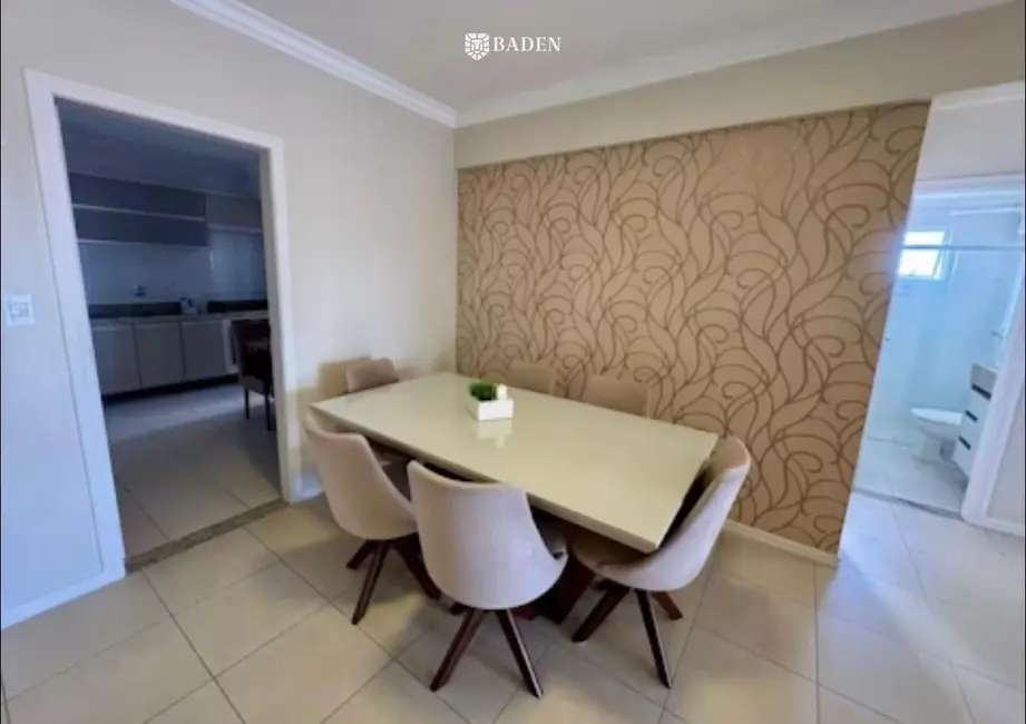 Foto 6 de Apartamento com 2 quartos para alugar, 92m2 em Centro, Balneario Camboriu - SC