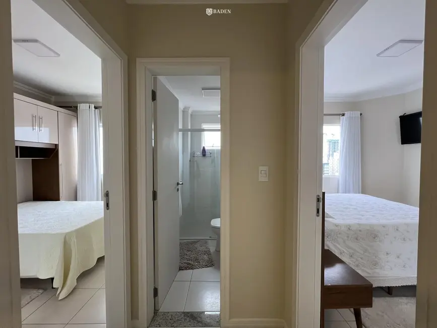 Foto 5 de Apartamento com 3 quartos para alugar, 92m2 em Centro, Balneario Camboriu - SC