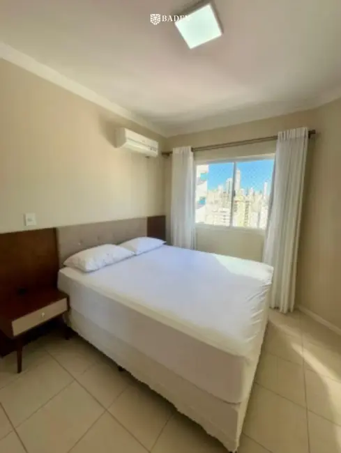 Foto 9 de Apartamento com 2 quartos para alugar, 92m2 em Centro, Balneario Camboriu - SC