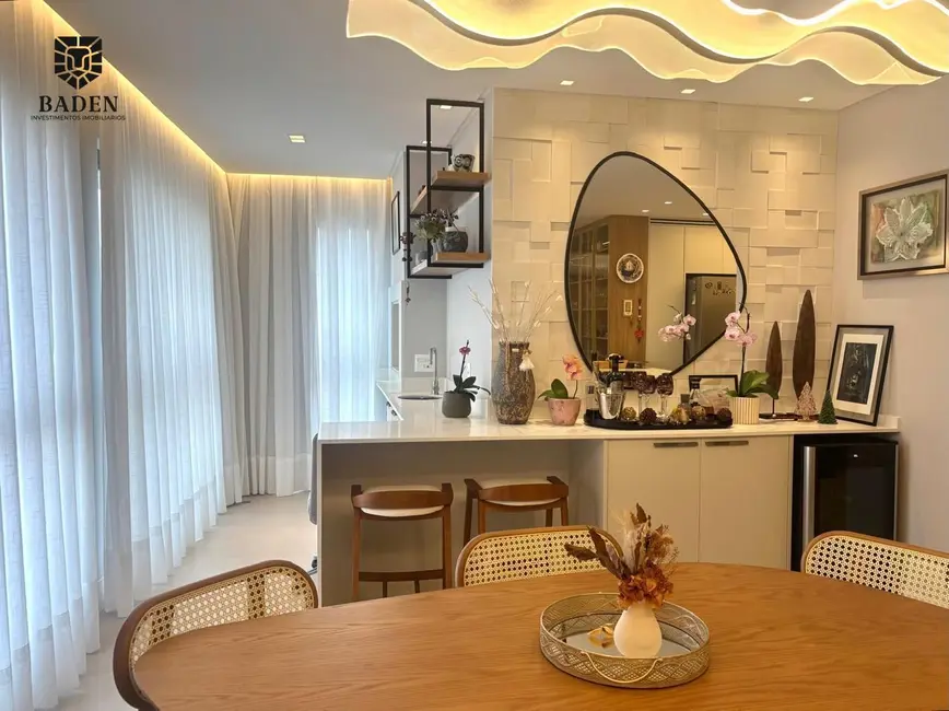 Foto 2 de Apartamento com 3 quartos à venda, 125m2 em Centro, Balneario Camboriu - SC