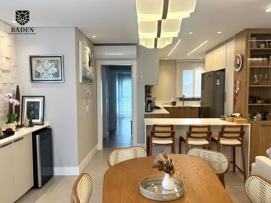 Foto 5 de Apartamento com 3 quartos à venda, 125m2 em Centro, Balneario Camboriu - SC