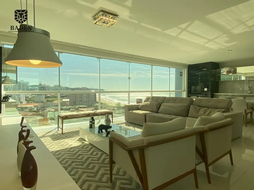 Foto 1 de Apartamento com 4 quartos à venda, 173m2 em Itajai - SC