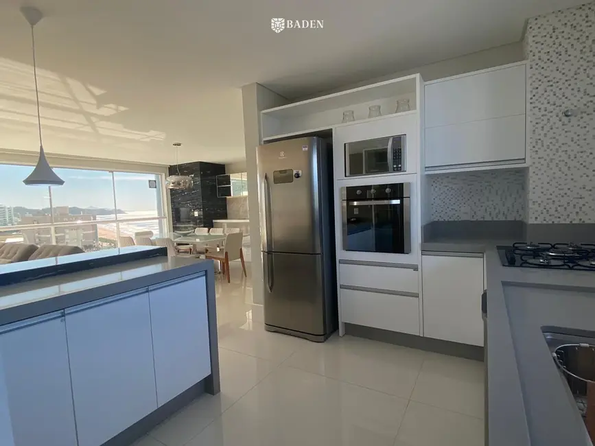 Foto 7 de Apartamento com 4 quartos à venda, 173m2 em Itajai - SC