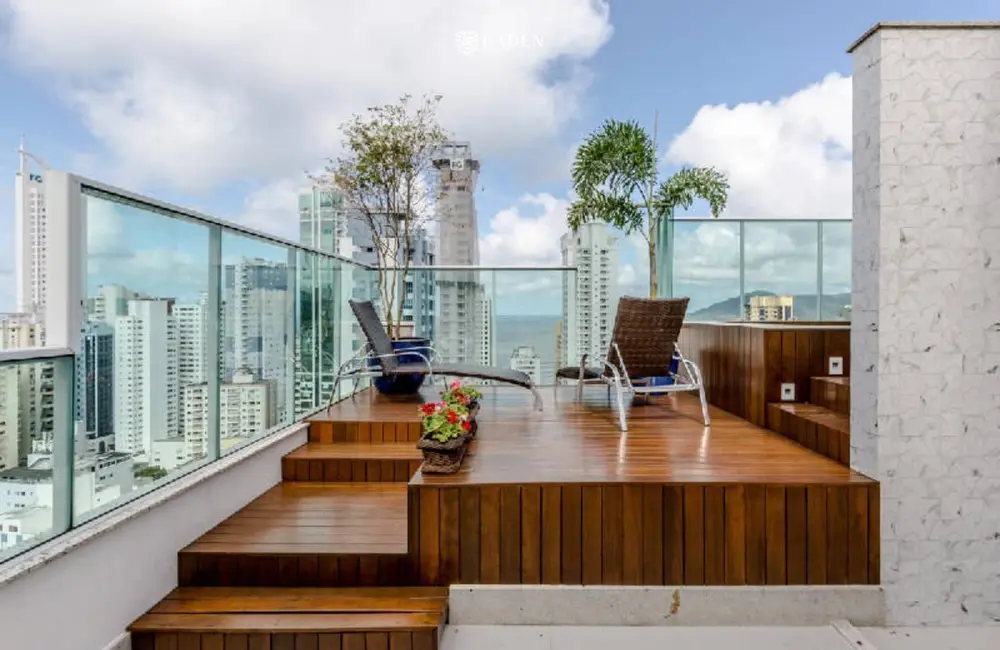 Foto 5 de Apartamento com 3 quartos à venda, 130m2 em Centro, Balneario Camboriu - SC